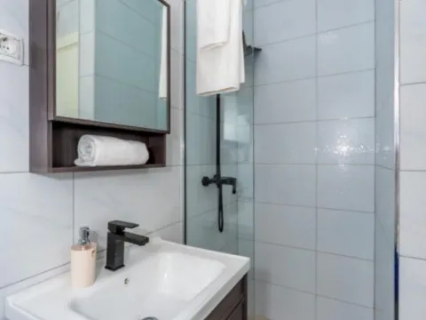 Prodaja, jednosoban stan, 40m², Centar, Bar - image 7