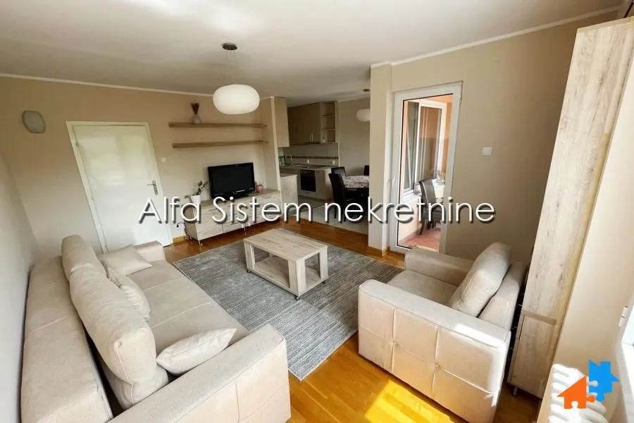 Izdavanje, dvosoban stan, 63m², Novi Beograd Sve Podlokacije, Beograd