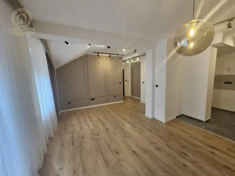 Prodaja, trosoban stan, 58m², Centar, Novi Sad - image 2