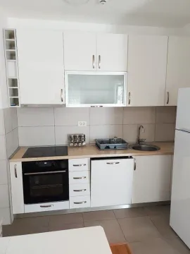 Rent, one bedroom apartment, 44m², City Kej, Podgorica - image 2
