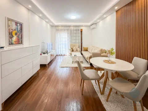 Izdavanje, jednosoban stan, 52m², Master Kvart, Podgorica - image 2