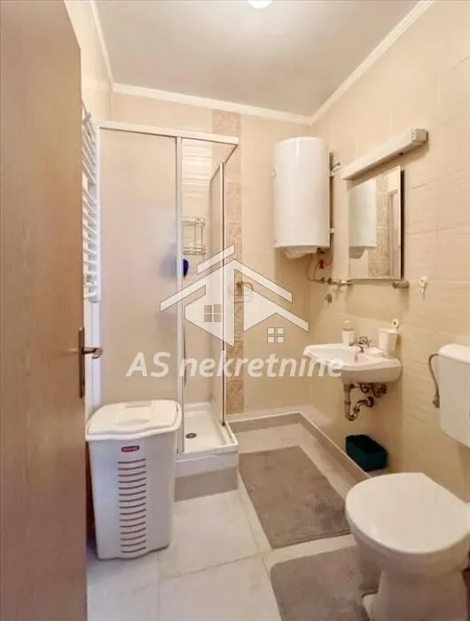Sale, two bedroom apartment, 53m², Novi Beograd Blok 63, Novi Beograd Sve Podlokacije
