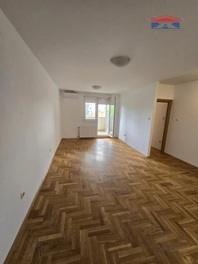 Sale, two bedroom apartment, 53m², Bulevar patrijarha Pavla, Novi Sad Sve Podlokacije