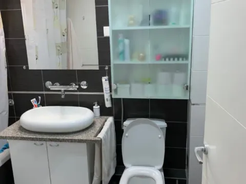 Izdavanje, trosoban stan, 70m², Centar, Novi Sad - image 10