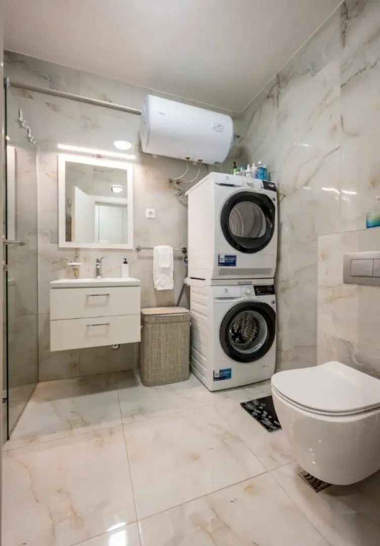Prodaja, dvosoban stan, 63m², Mažina, Tivat