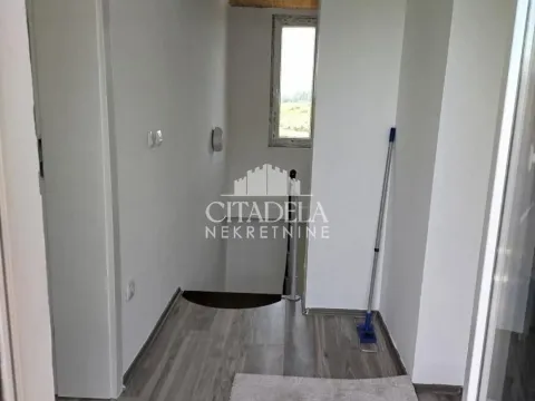 Prodaja, kuća, 200m², Lisović, Barajevo - image 15