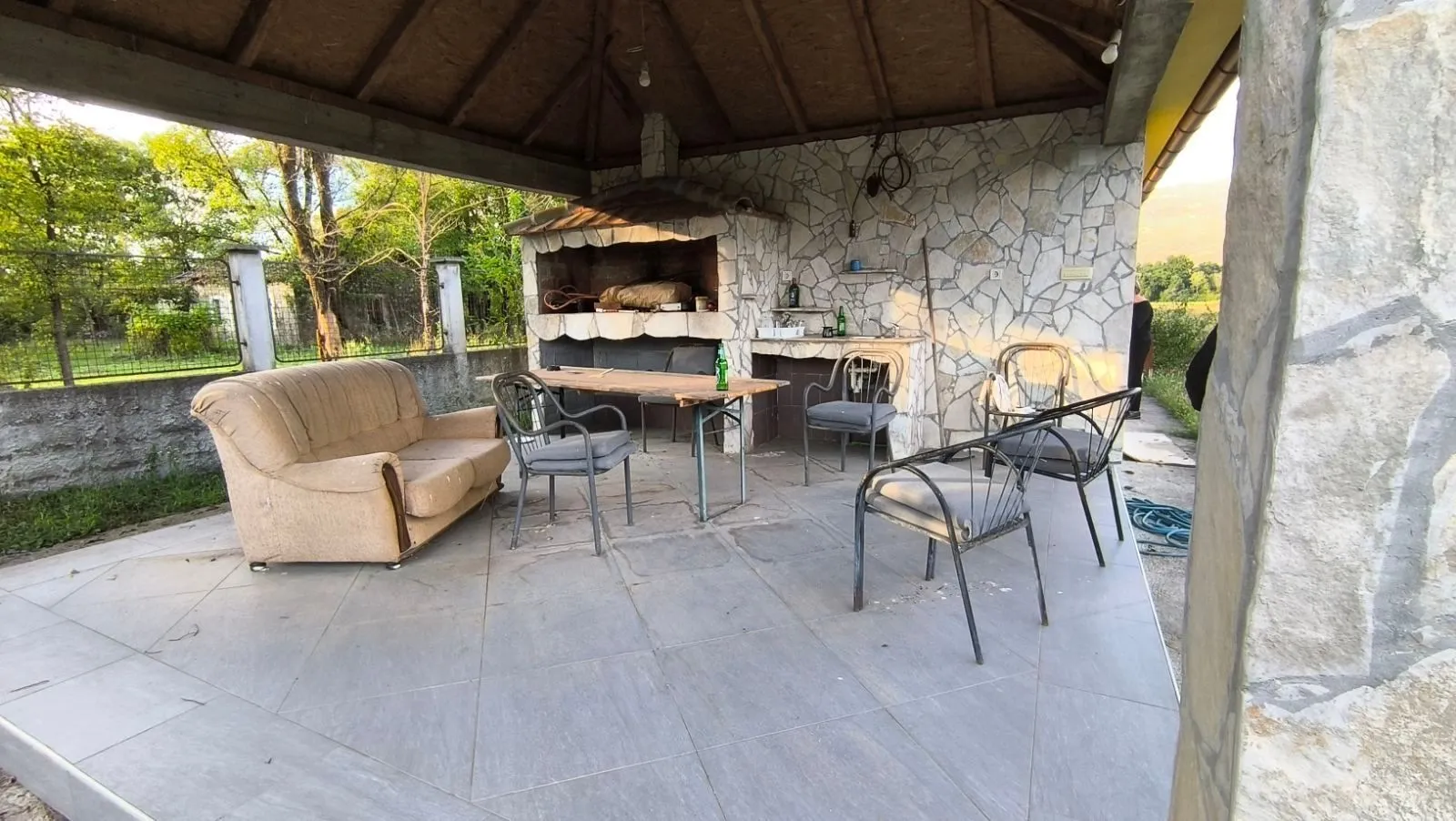 Prodaja, kuća, 240m², Danilovgrad, Crna Gora