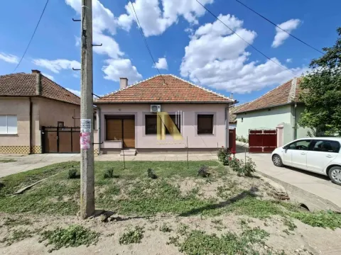 Kuća in Novi Bečej