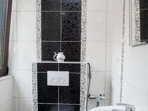 Rent, house, 110m², Orahovac, Kotor - image 12