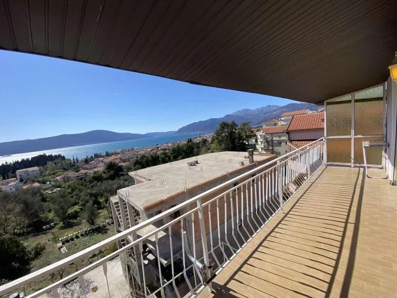Sale, house, 363m², Tivat, Crna Gora
