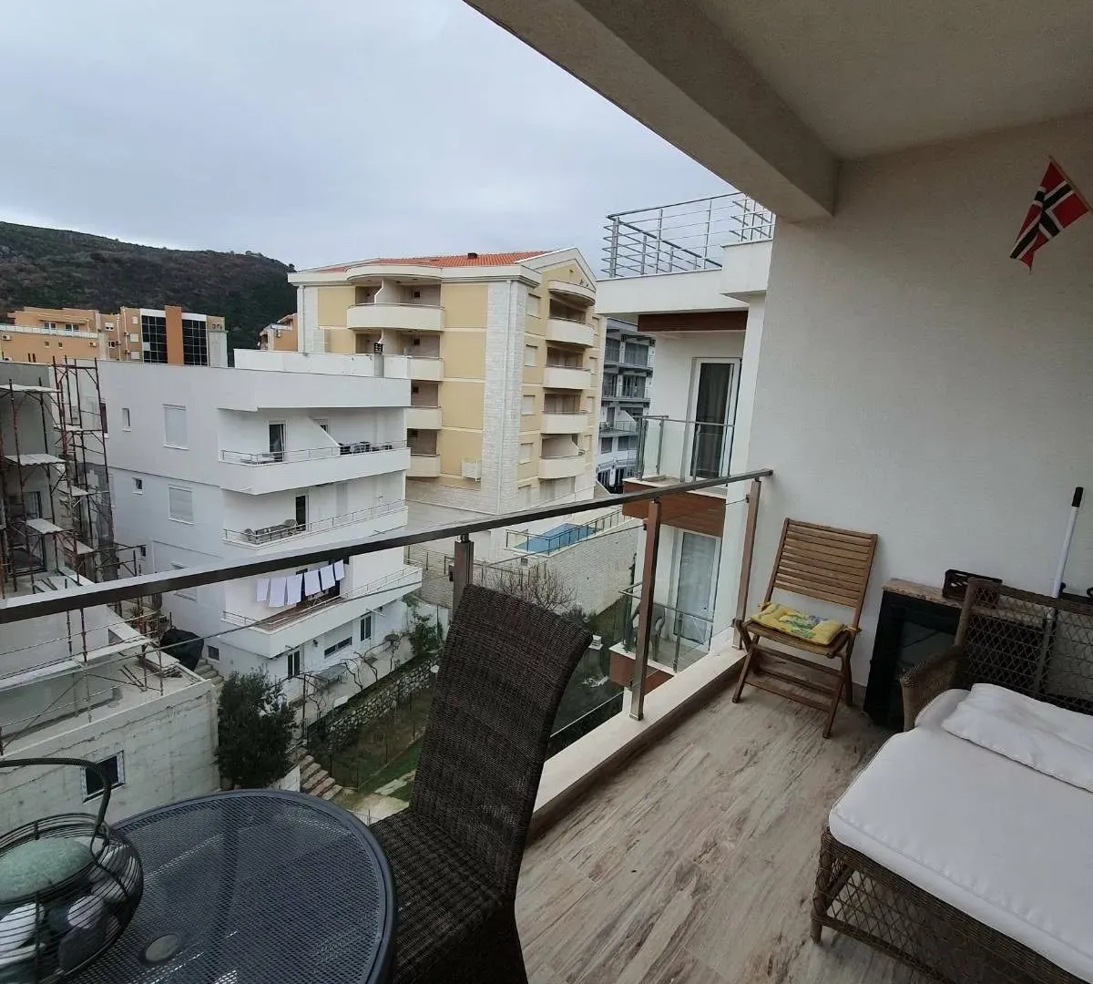 Sale, one bedroom apartment, 110m², Bečići, Budva