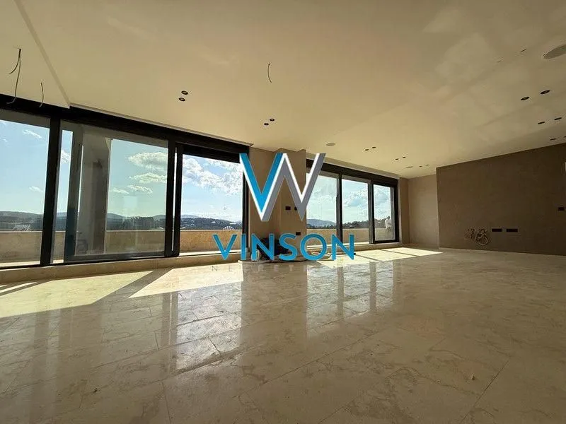 Prodaja, četvorosoban stan, 310m², Centar, Zlatibor