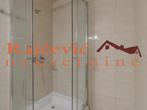 Prodaja, trosoban stan, 85m², Vračar Hram, Vračar Sve Podlokacije - image 17