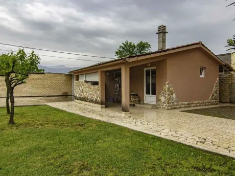 Kuća in Danilovgrad