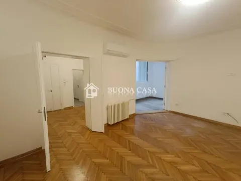 Izdavanje, četvorosoban stan, 100m², Stari Grad, Beograd - image 2