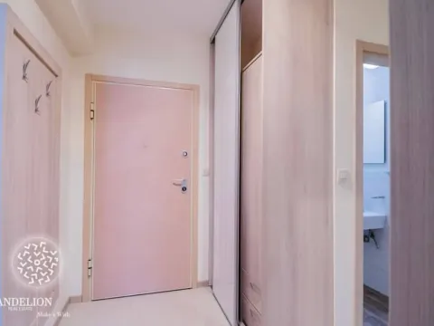 Prodaja, dvosoban stan, 71m², City Kvart, Podgorica - image 7