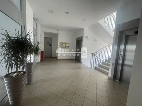 Sale, two bedroom apartment, 52m², Belvil, Beograd - image 14