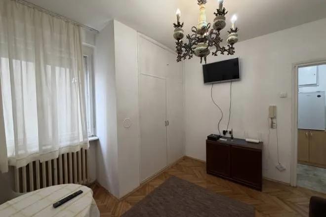 Rent, one bedroom apartment, 20m², Savski Venac, Beograd