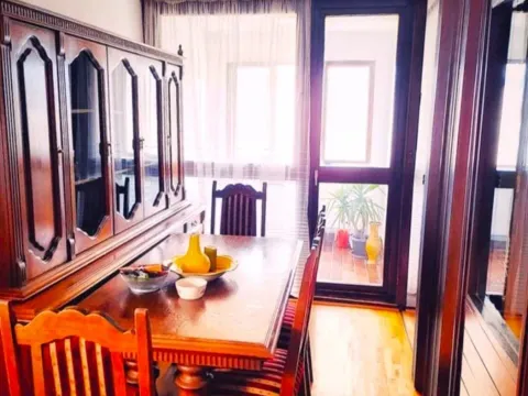 Sale, apartment, 76m², Blok 5, Podgorica - image 2