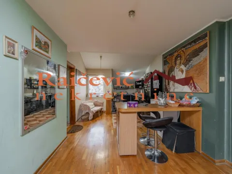 Sale, four bedroom apartment, 160m², Profesorska Kolonija, Palilula Sve Podlokacije - image 2