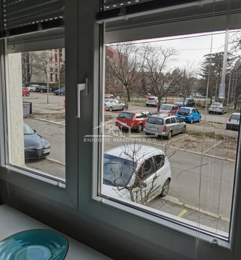 Prodaja, jednosoban stan, 35m², Cerak, Beograd