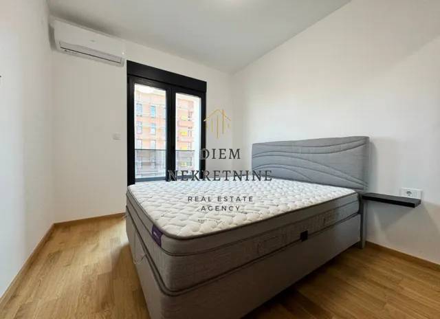 Izdavanje, jednosoban stan, 45m², Podgorica, Crna Gora