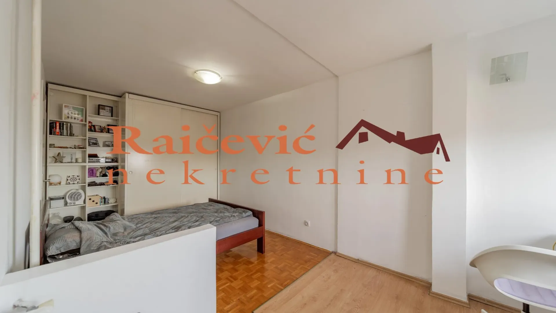 Prodaja, dvosoban stan, 57m², Palilula, Niš