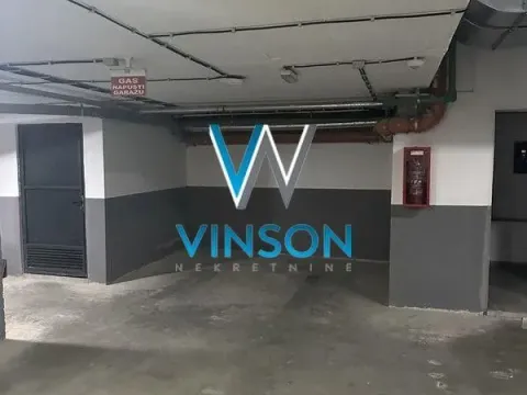Sale, parking/garage, 16m², Socijalno, Novi Sad Sve Podlokacije - image 1