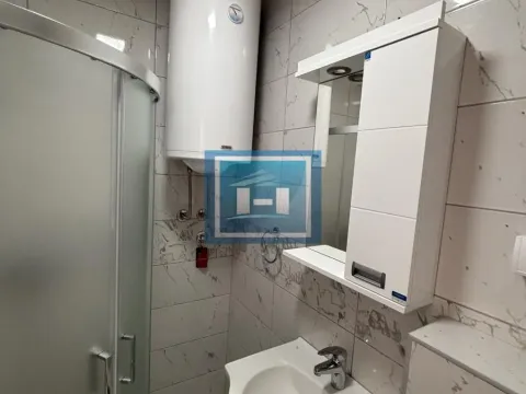 Prodaja, trosoban stan, 107m², Centar, Jagodina - image 14