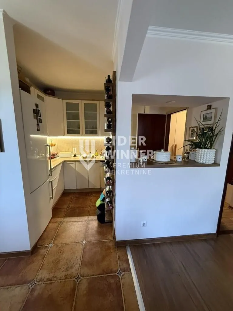 Sale, two bedroom apartment, 64m², Novi Beograd Blok 62, Novi Beograd Sve Podlokacije