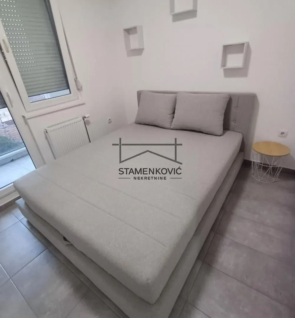 Prodaja, dvosoban stan, 43m², Salajka, Novi Sad Sve Podlokacije