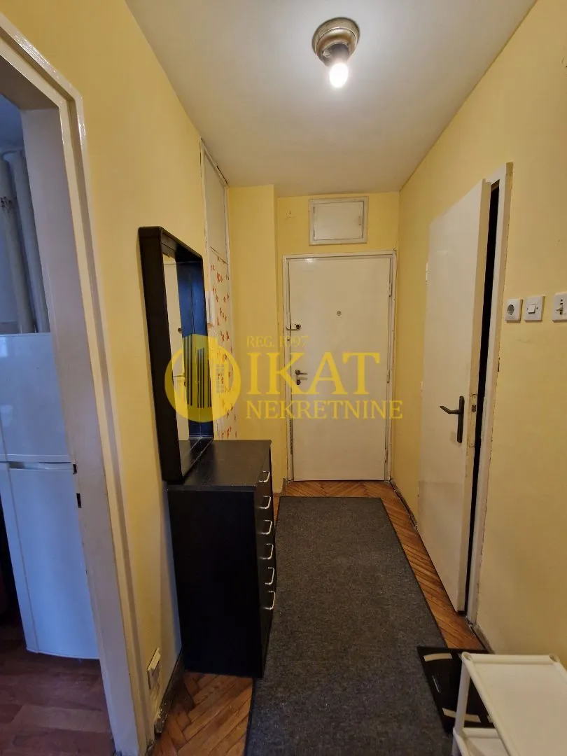 Rent, one bedroom apartment, 33m², Stari Merkator, Novi Beograd Sve Podlokacije