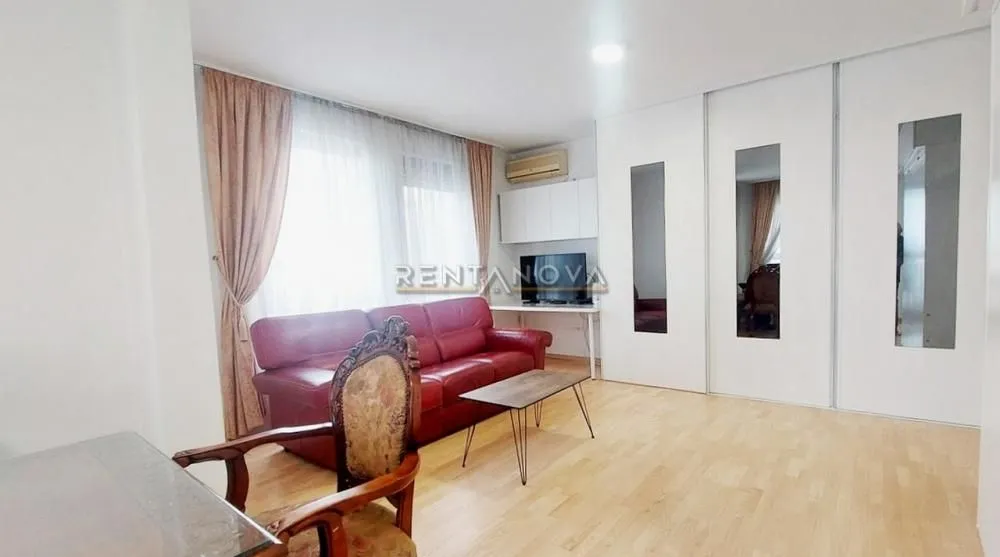 Rent, two bedroom apartment, 60m², Čukarica, Beograd