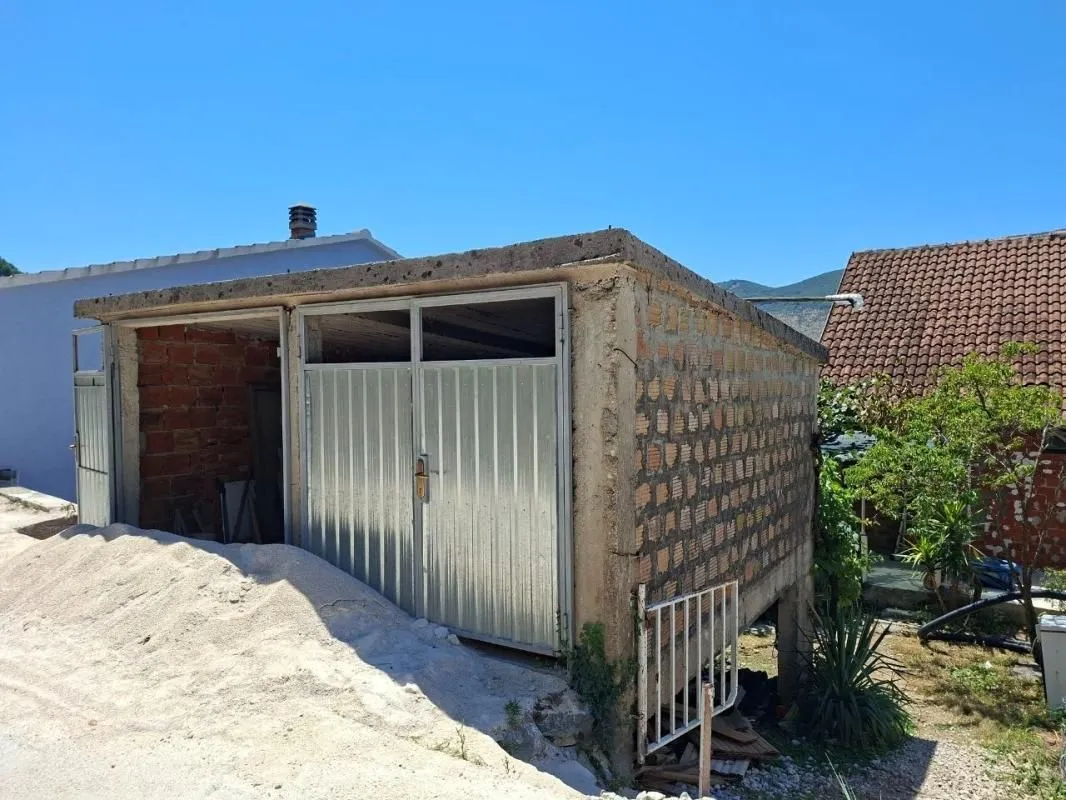Sale, house, 84m², Sušćepan, Herceg Novi