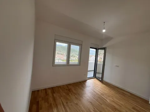 Prodaja, stan, 110m², Bar, Crna Gora - image 6