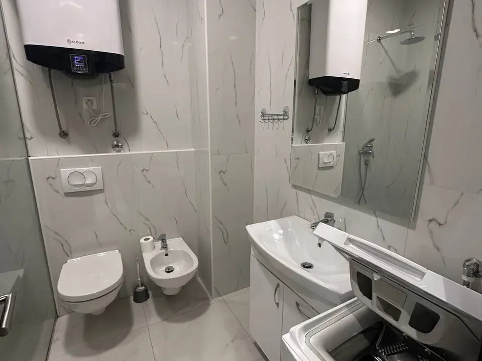 Sale, one bedroom apartment, 80m², Bečići, Budva