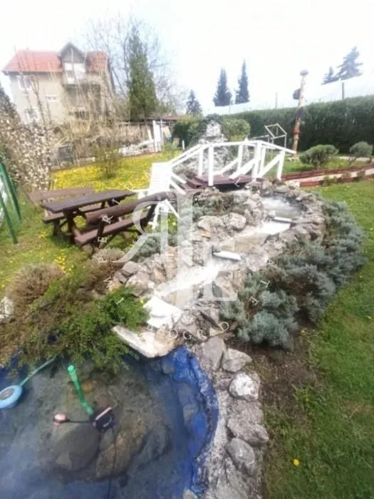 Sale, house, 300m², Mala Moštanica, Obrenovac