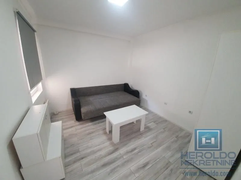 Prodaja, dvosoban stan, 65m², Levač, Jagodina