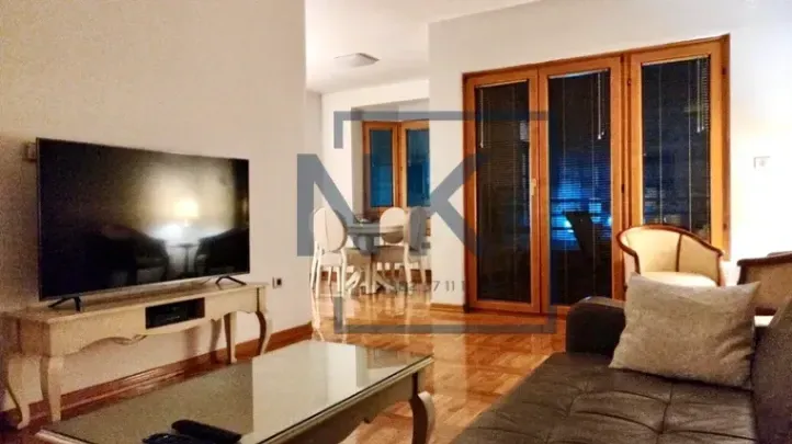 Izdavanje, jednosoban stan, 65m², Preko Morače, Podgorica