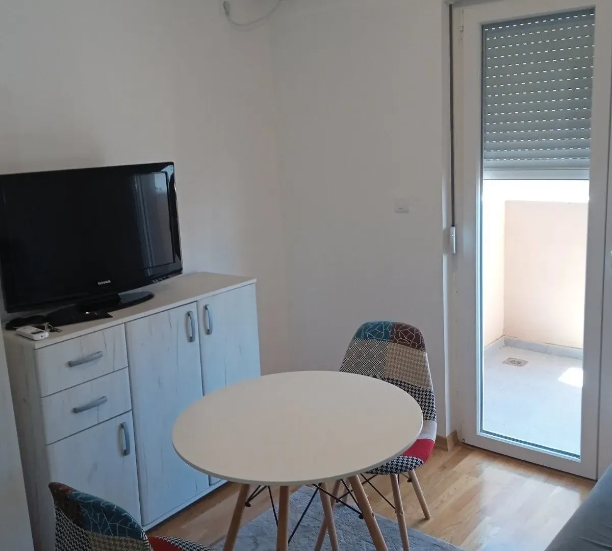 Rent, studio apartment, 28m², Tuški Put, Podgorica