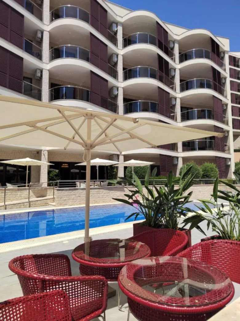 Rent, apartment, 70m², Bečići, Budva