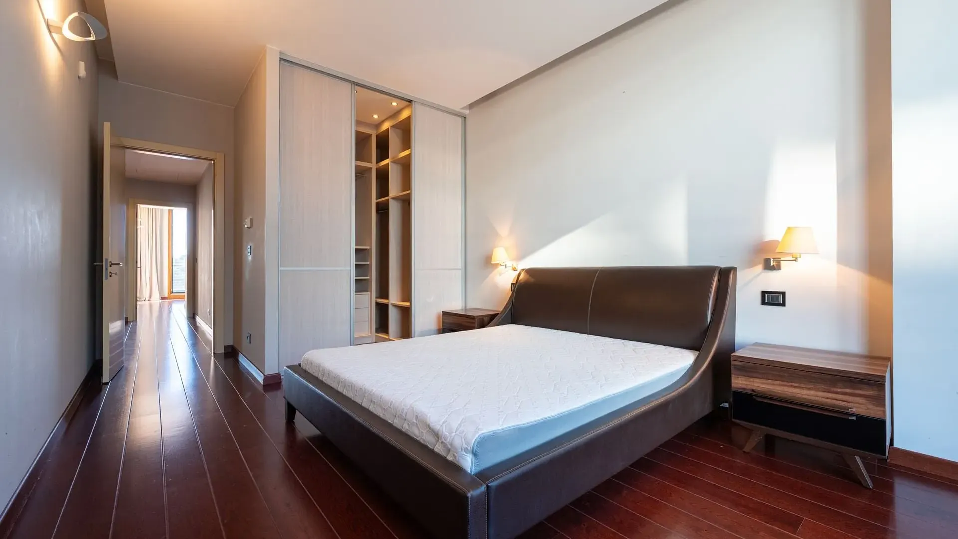 Prodaja, trosoban stan, 205m², Kod Capital Plaze, Podgorica