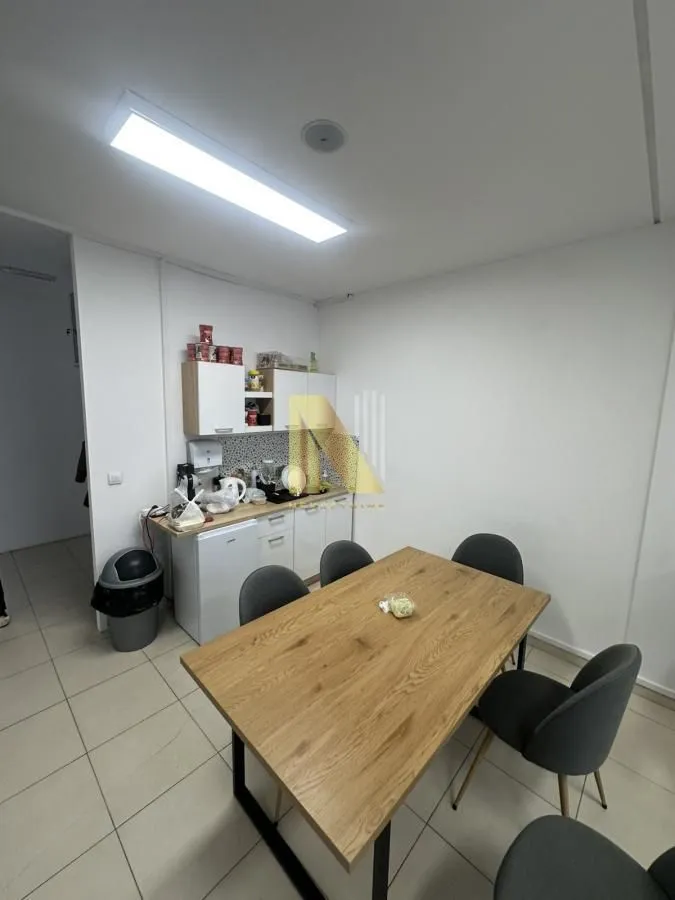 Rent, office space, 95m², Bulevar Evrope, Novi Sad Sve Podlokacije