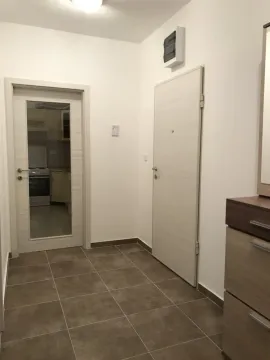 Rent, two bedroom apartment, 71m², Ljubović, Podgorica - image 9