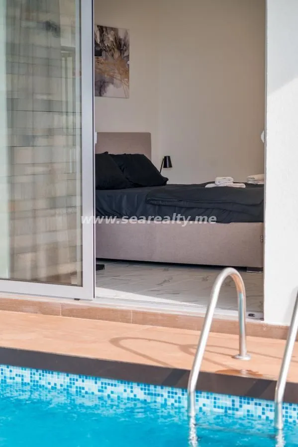 Prodaja, kuća, 280m², Tivat, Crna Gora