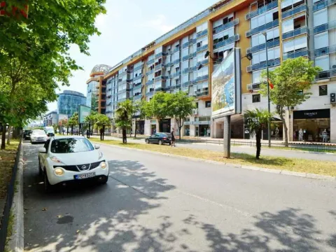 Rent, office space, 615m², Preko Morače, Podgorica - image 12