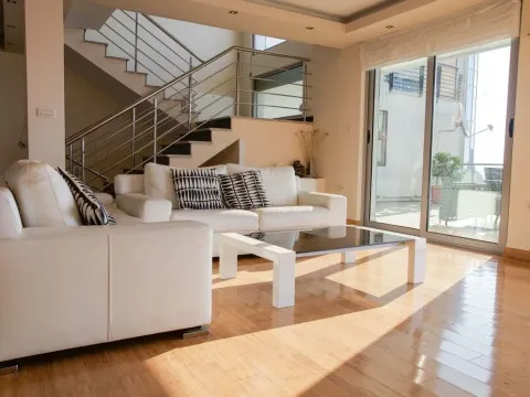 Prodaja, kuća, 212m², Budva, Crna Gora - image 3
