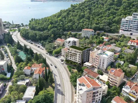 Prodaja, jednosoban stan, 40m², Bečići, Budva - image 3
