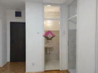 Izdavanje, trosoban stan, 68m², Poštanska Štedionica, Palilula Sve Podlokacije - image 13