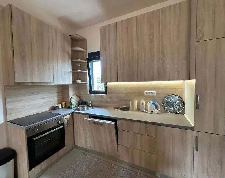 Rent, two bedroom apartment, 76m², Dalmatinska ulica, Podgorica